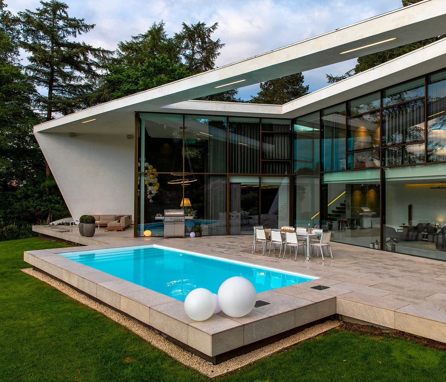 Hydrotech - Piscine - Spa - Sauna - Suisse