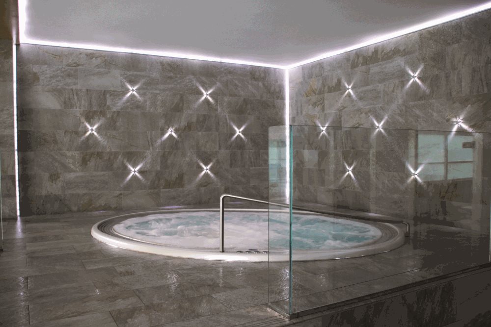 Hydrotech - Piscine - Spa - Sauna - Suisse
