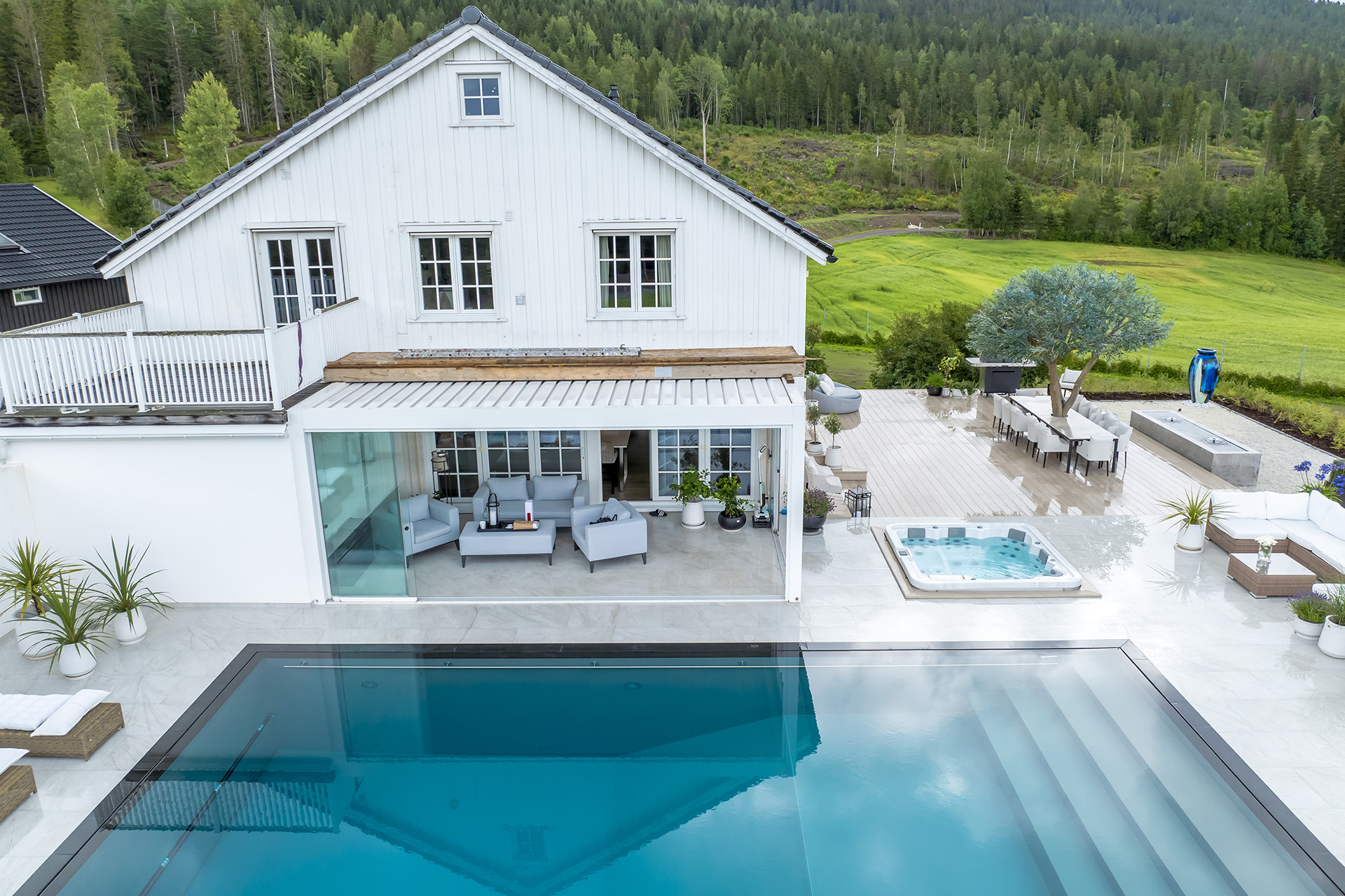 Hydrotech - Piscine - Spa - Sauna - Suisse
